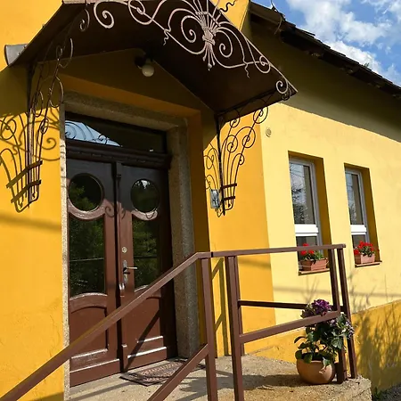 Bed & Breakfast U Skota *