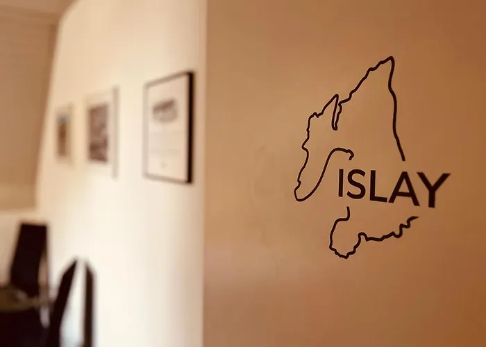 U Skota לינה וארוחת בוקר *