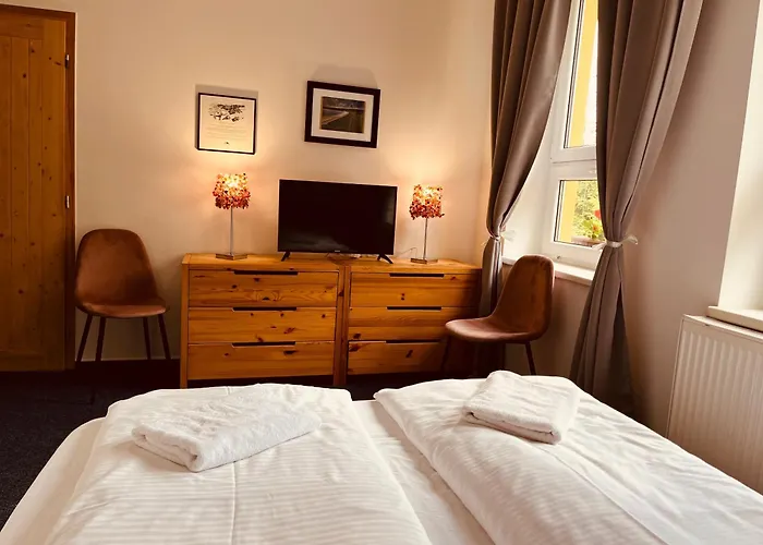 U Skota * יאנוב נאד ניסו