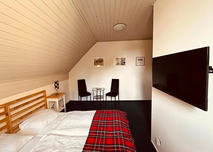 U Skota לינה וארוחת בוקר *