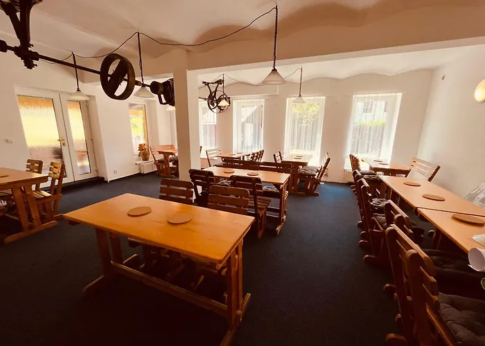 לינה וארוחת בוקר U Skota יאנוב נאד ניסו